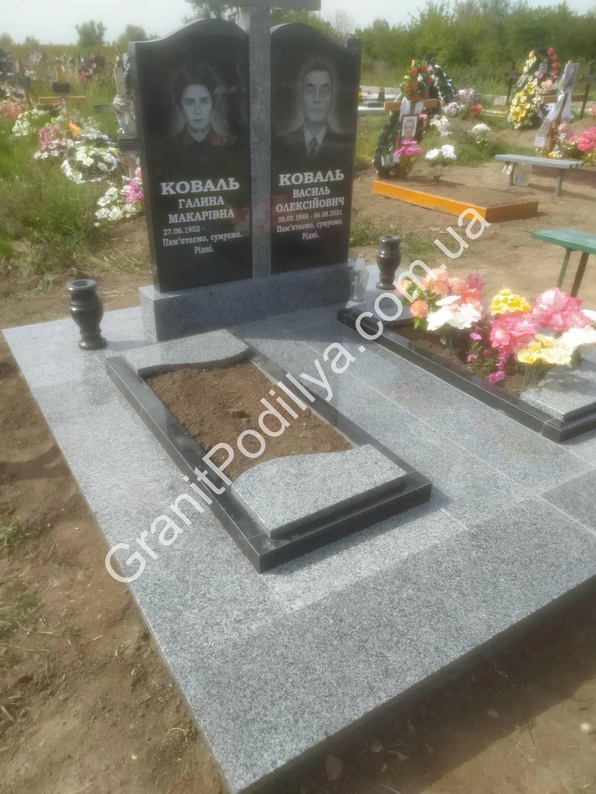 Подвійний пам'ятник з граніту - Кам'янець-Подільський | GranitPodillya